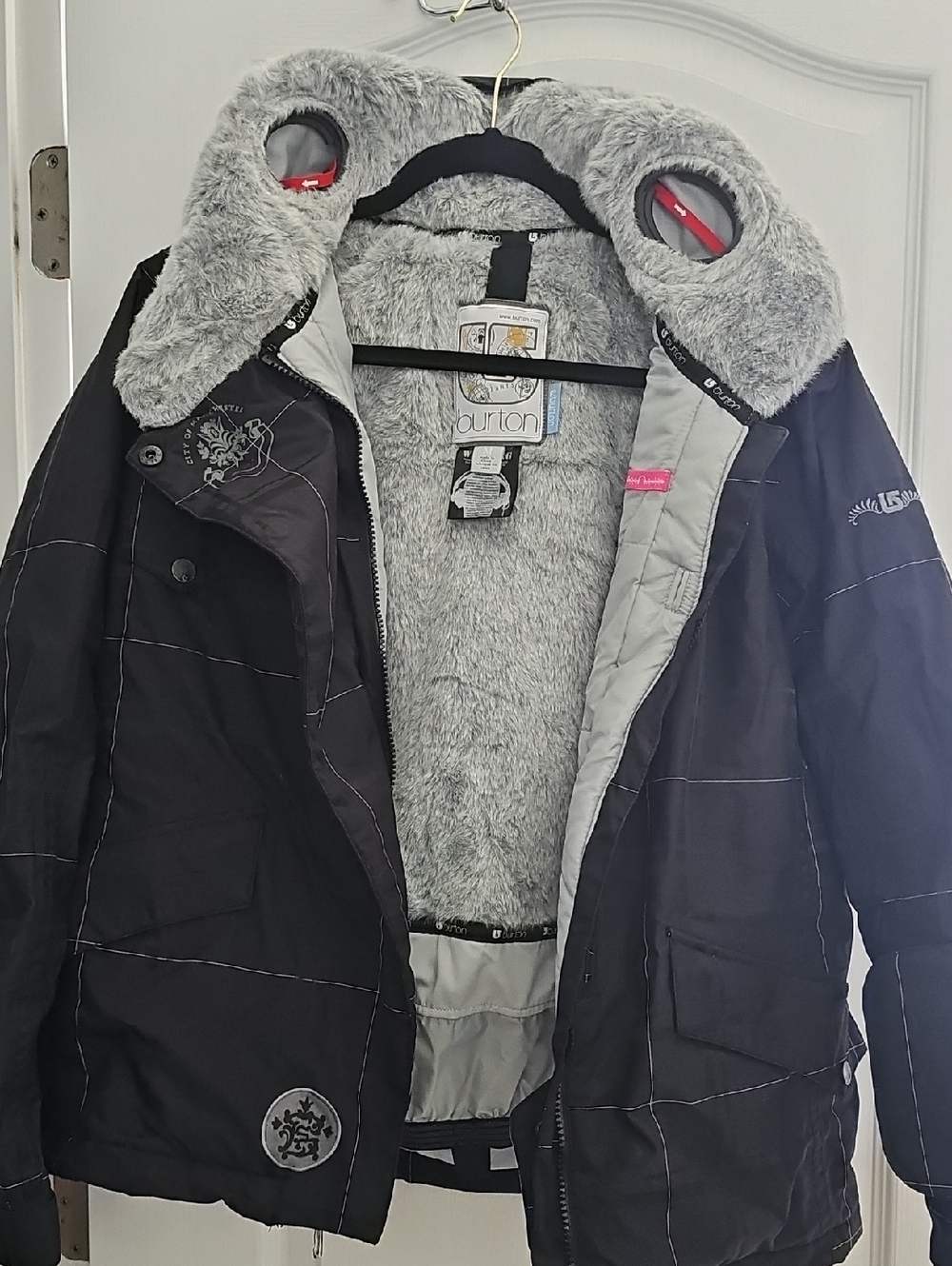 Burton Black Ski Jacket with Gray Faux Fur Hood